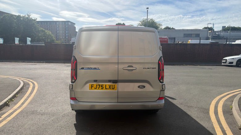 Ford Transit Custom E-320 L1 Rwd 100kW 65kWh H1 Van Limited Auto